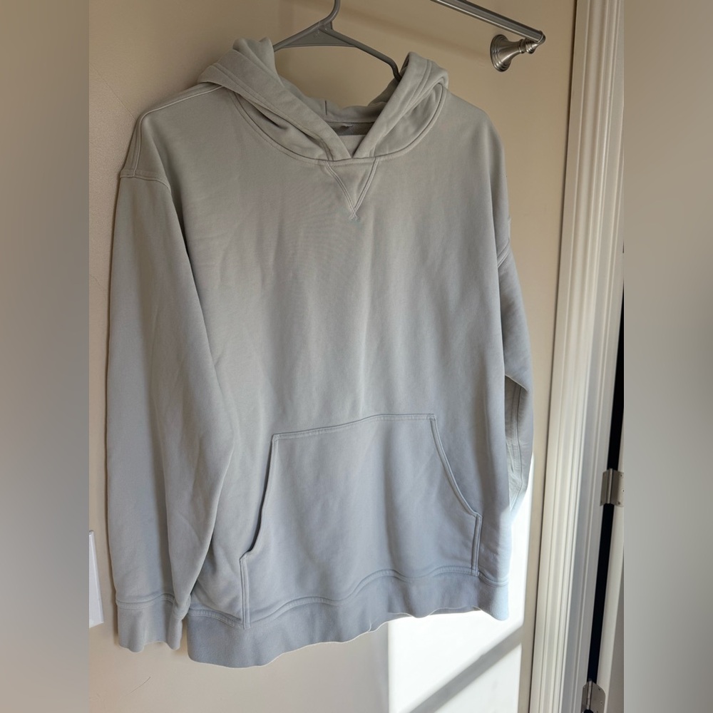 Lululemon sweatshirt